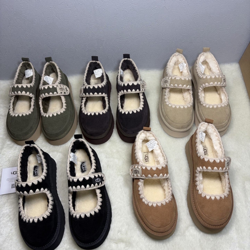 Ugg Flat Shoes